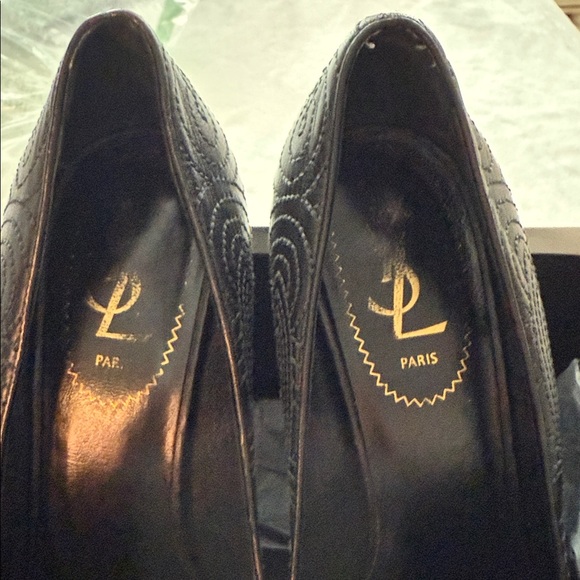 Yves Saint Laurent Black Heels - Picture 7 of 8
